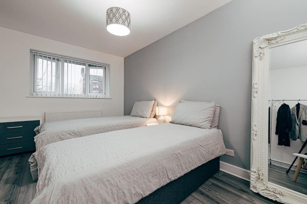 Park & Relax In 1Bd Central Liverpool Home Екстериор снимка