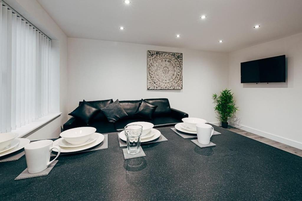 Park & Relax In 1Bd Central Liverpool Home Екстериор снимка